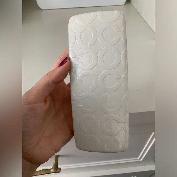 COACH Hardshell White Monogram CC Sunglasses Eyeglasses Protective Case - Picture 4 of 12